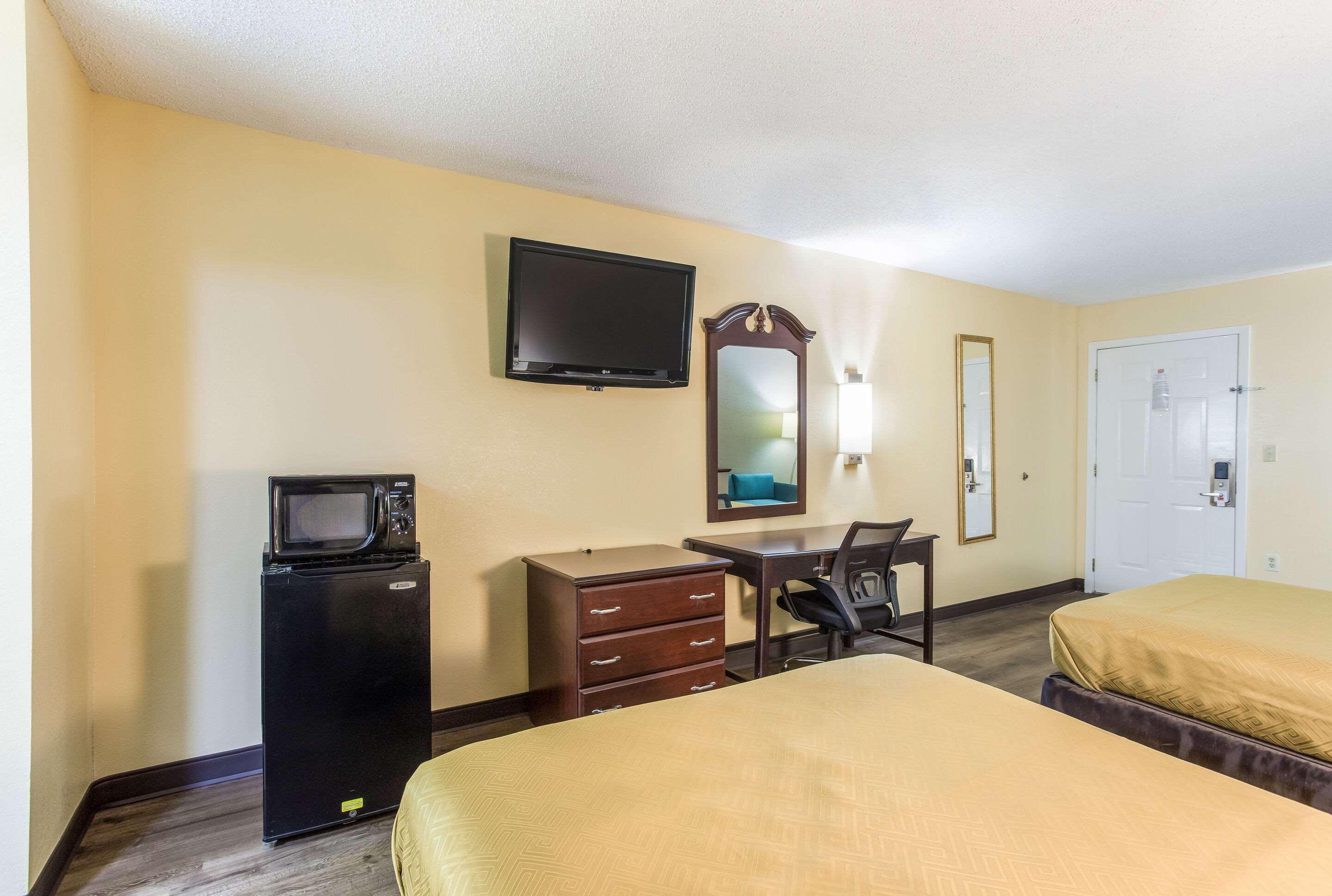 econo lodge Clinton Esterno foto